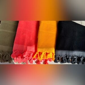 Bundle 4 Organic Cotton oversized towels/ solid with fringed detailed towels